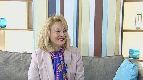 "Щрихи от утрото" (15.06.2016) - "Минути за култура"-Даниела Димова