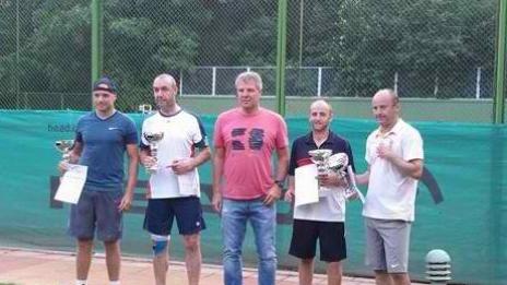 Аматьорите започнаха турнири на кортовете на "Елит"