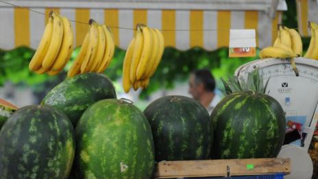 Жегата оскъпи плодовете, динята - с 21% нагоре