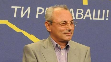 Доган иска четирима евродепутати