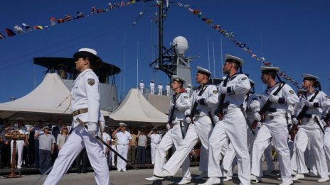 Военните отбелязват Гергьовден с богата програма във Варна