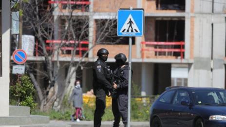 Боксьор от агитката на "Левски" задържан за побоя над Слави Ангелов?