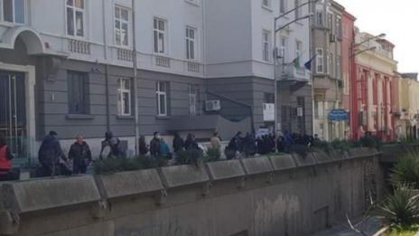 120 000 се прибрали в България заради COVID, само 28 000 обаче си търсят работа