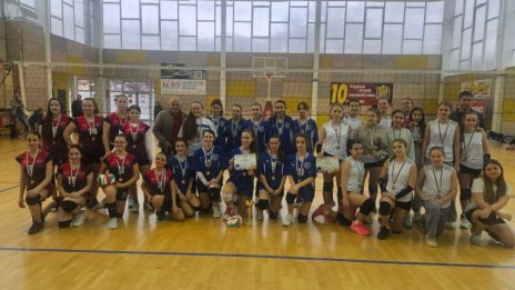 Ясни са победителите във волейболната надпревара на &bdquo;Ученическа купа Варна 2026&ldquo;