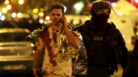 Видео показва част от кошмара в Париж