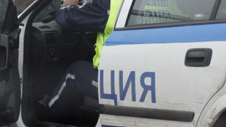 Две коли се сблъскаха челно, шофьорите им загинаха