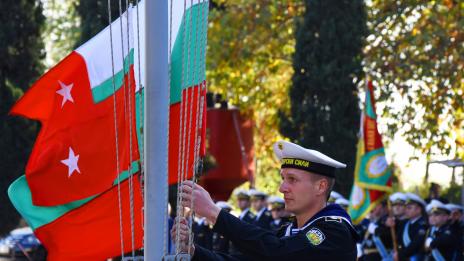  ВМС отбеляза 122 години Военноморска база Варна (СНИМКИ)