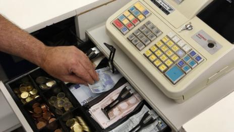 1500 касови апарата вече работят според новите изисквания