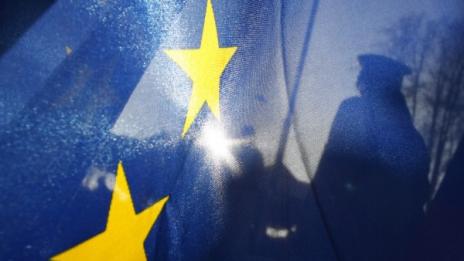 Европейски сайт ни помага при избора на партия
