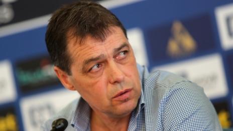 Хубчев отхвърлил дузина играчи на Бекали