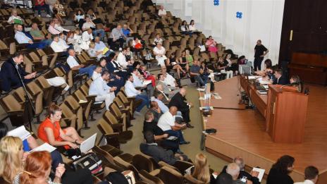 ОбС - Варна, отпусна пари за лечение на граждани и за ин-витро