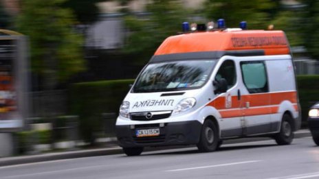 Жена издъхна след свада с комшия