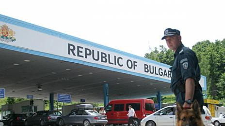 Затварянето на границите е незаконно, невъзможно и неразумно