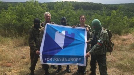 Германци от "Пегида" патрулират по българо-турската граница