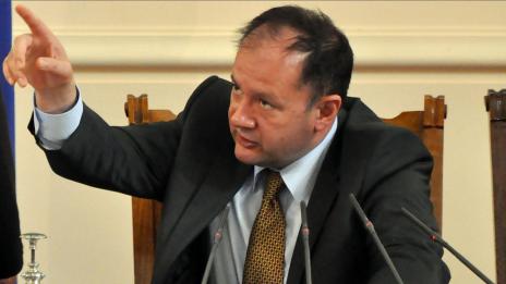 "Съжителство"-то изкара извън нерви Столетницата