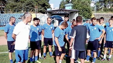 Ранените "соколи" ще търсят чудо срещу „Левски”