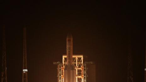 Китай успешно изстреля най-мощната си ракета - ”Чанчжън-5”