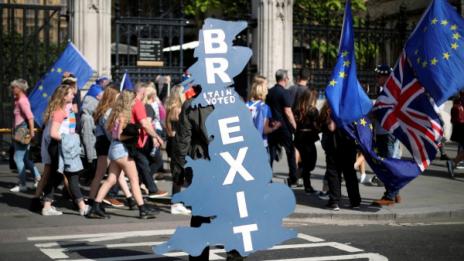 41 500 българи вече искат на Острова и след Brexit 
