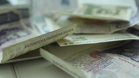 Шуменски пенсионер даде 1500 лв. на "цивилни полицаи"