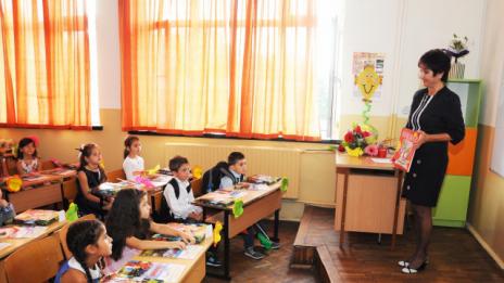 Последният училищен звънец за първолаците бие на 1 юни