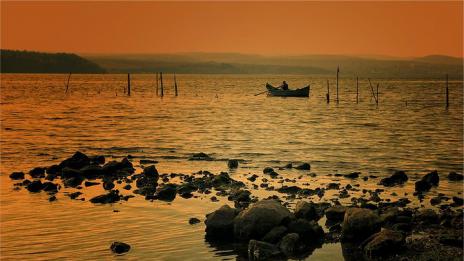 За морето, „провинцията“ и  Хемингуей