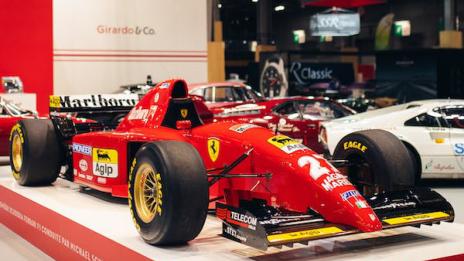 Продават първото Ferrari на Шумахер