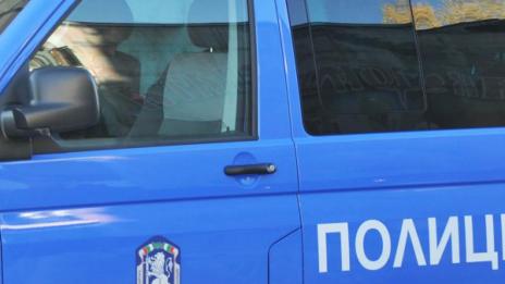 Хванаха група от 10 бежанци в Монтанско