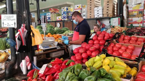 По варненските пазари ни удрят в кантара