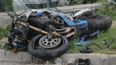 Мотоциклетист се потроши на бул. "В.Левски"