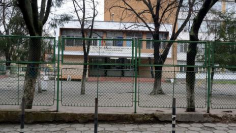 Сигнал за бомба опразни 35 СОУ в София