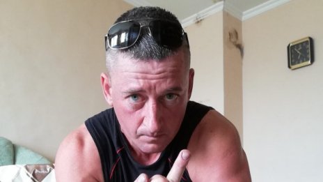 Бургазлия – мъчил котки и горил животинки, "изгоря"! В ареста е
