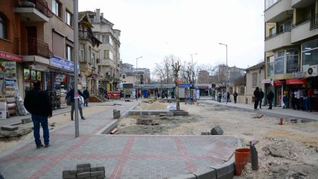 Ремонтът на ул. „Баба Тонка“ във Варна продължава