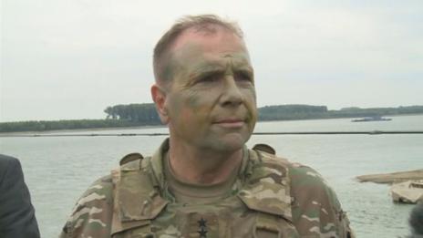 Командващият на сухопътните сили на САЩ в Европа иска „военен Шенген”