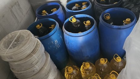 Иззеха над 1400 литра нелегален алкохол при проверки по Черноморието 