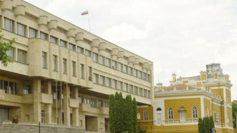 Община Шумен усвоява 1,5 млн. лв. за дефектни улици