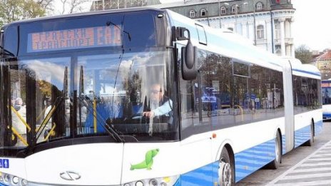 Абонаментът за безплатни автобусни карти за деца от 7 до 14 години изтича през февруари