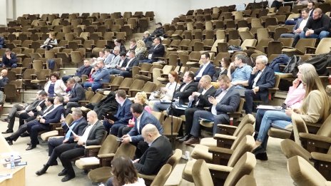 Малко над 140 000 лв. ще бъдат отпуснати от общинския бюджет за финансово подпомагане на варненци