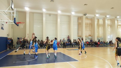Варна приема ученическите финали по баскетбол и хандбал