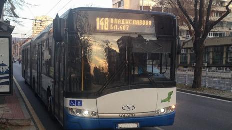 Два автобуса във Варна имаха проблеми в сряда