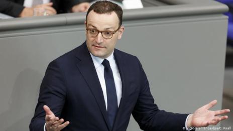 Германският здравен министър: Нaмираме се в началото на епидемия от коронавируса