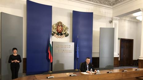Излекуваните пак са повече от новозаразените