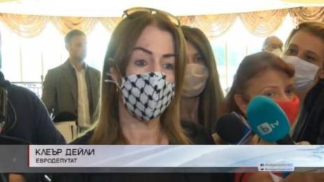 Евродепутатка  от Ирландия направи скандал в Поморие