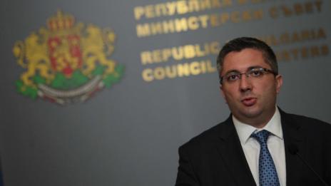 Нанков за ремонта на пътя край Своге: Държавата ще потърси правата си по съдебен ред