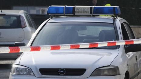 Полицията е обезвредила психично болен с оръжие в Сливенско