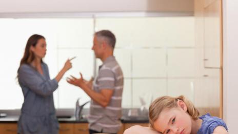 Специалисти помагат на родители в развод