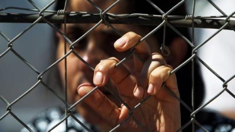 Децата на бежанците не посещават наши училища