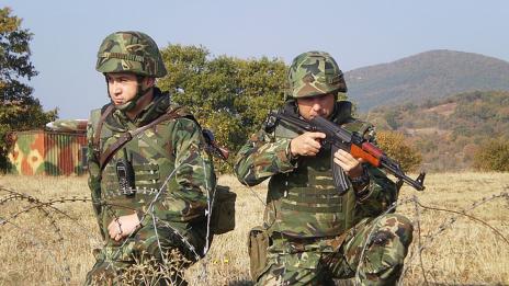 Пенсиониращите се под пагон намаляха петорно