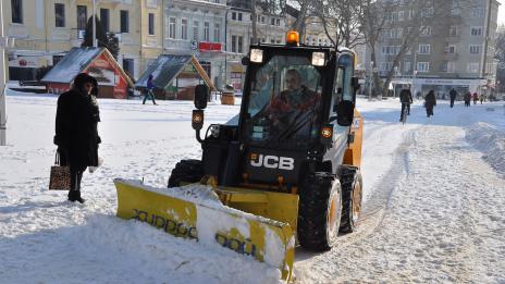 В „Одесос“ продължава да се работи по пешеходните зони