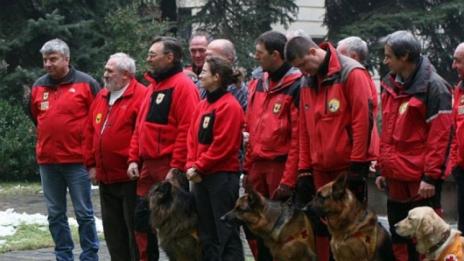 Спасители извадиха тялото на мъж, загинал при катастрофа