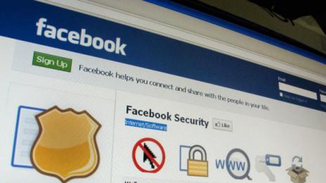 Екстремни проверки за US виза – достъп до Facebook